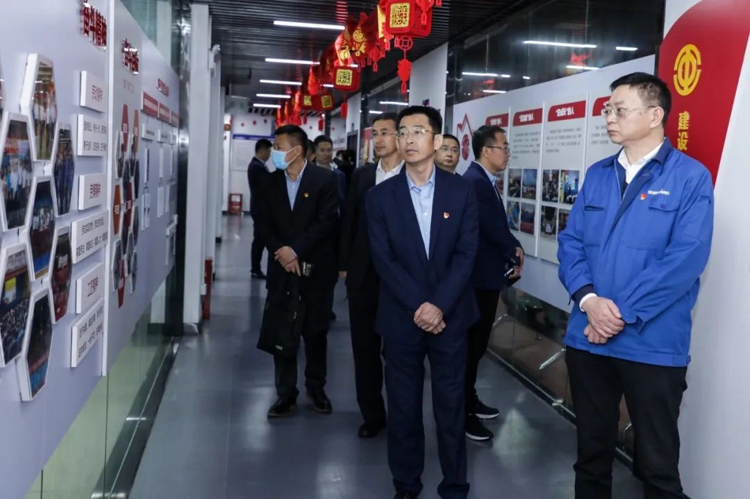 以党建促营业，，，，，，，以营业强党建——青岛西海岸公用事业集团考察云顶国际yd888智能