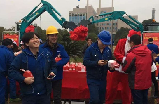 平安果驾到，，，，，，，好事要来到