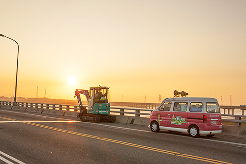 图说怪手环台净滩活动，，，，，，智绘云顶国际yd888智能环保节能
