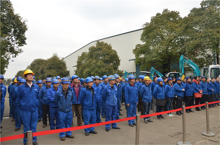 新品下线&精品批量上市：云顶国际yd888智能“组合拳”逆势出击