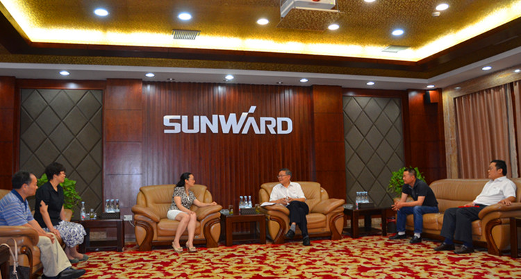 民盟湖南省委向导莅临云顶国际yd888智能考察交流