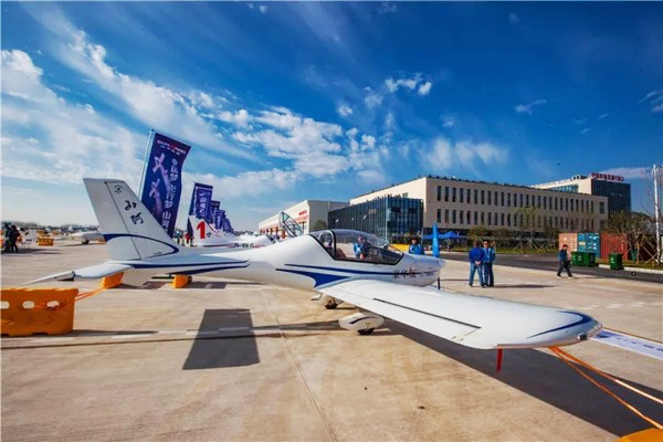 喂，，，，，看天下航行者大会了吗？？？？？？云顶国际yd888飞机豪华阵容别错过