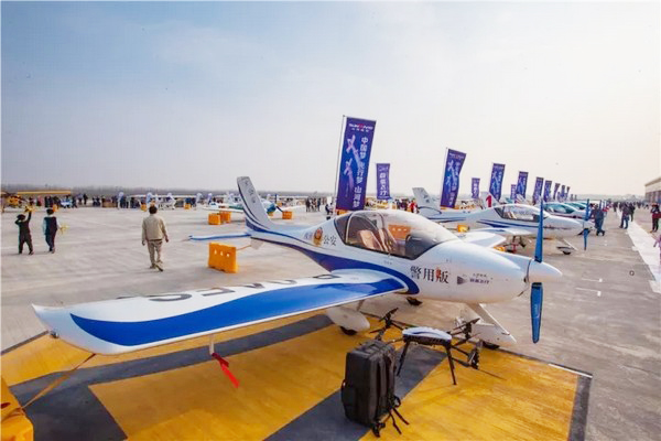 喂，，，，，看天下航行者大会了吗？？？？？？云顶国际yd888飞机豪华阵容别错过