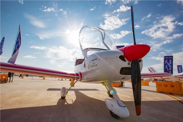 喂，，，，，看天下航行者大会了吗？？？？？？云顶国际yd888飞机豪华阵容别错过