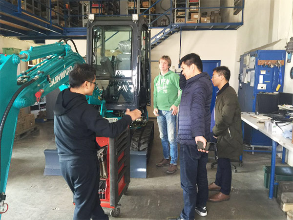 在欧洲市场做巡检，，，，，感受云顶国际yd888智造