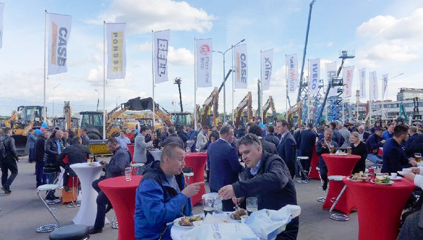 十年携手，，，云顶国际yd888智能莫斯科宝马CTT展产品推介会圆满举行