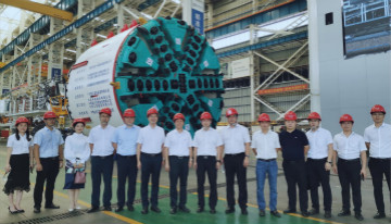 相助共赢 云顶国际yd888智能5G时代快速到来 湖南联通党委书记、总司理谭明到访云顶国际yd888智能