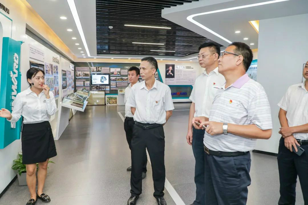 广州工控党建同盟联络员一行到云顶国际yd888智能开展事情对接