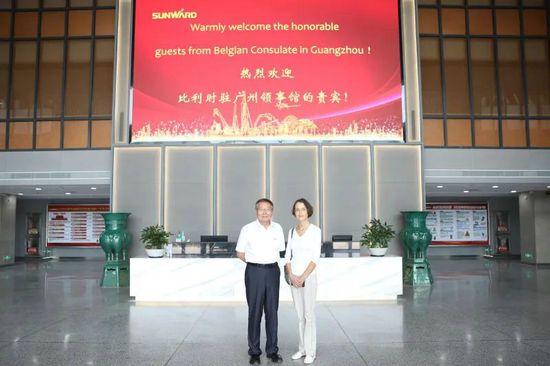 比利时商务领事到访云顶国际yd888智能