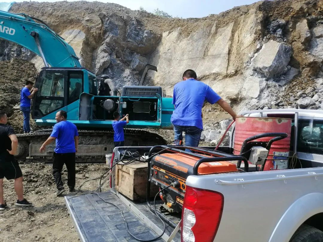 感恩相伴 关爱相随——云顶国际yd888智能效劳万里行川陕实录