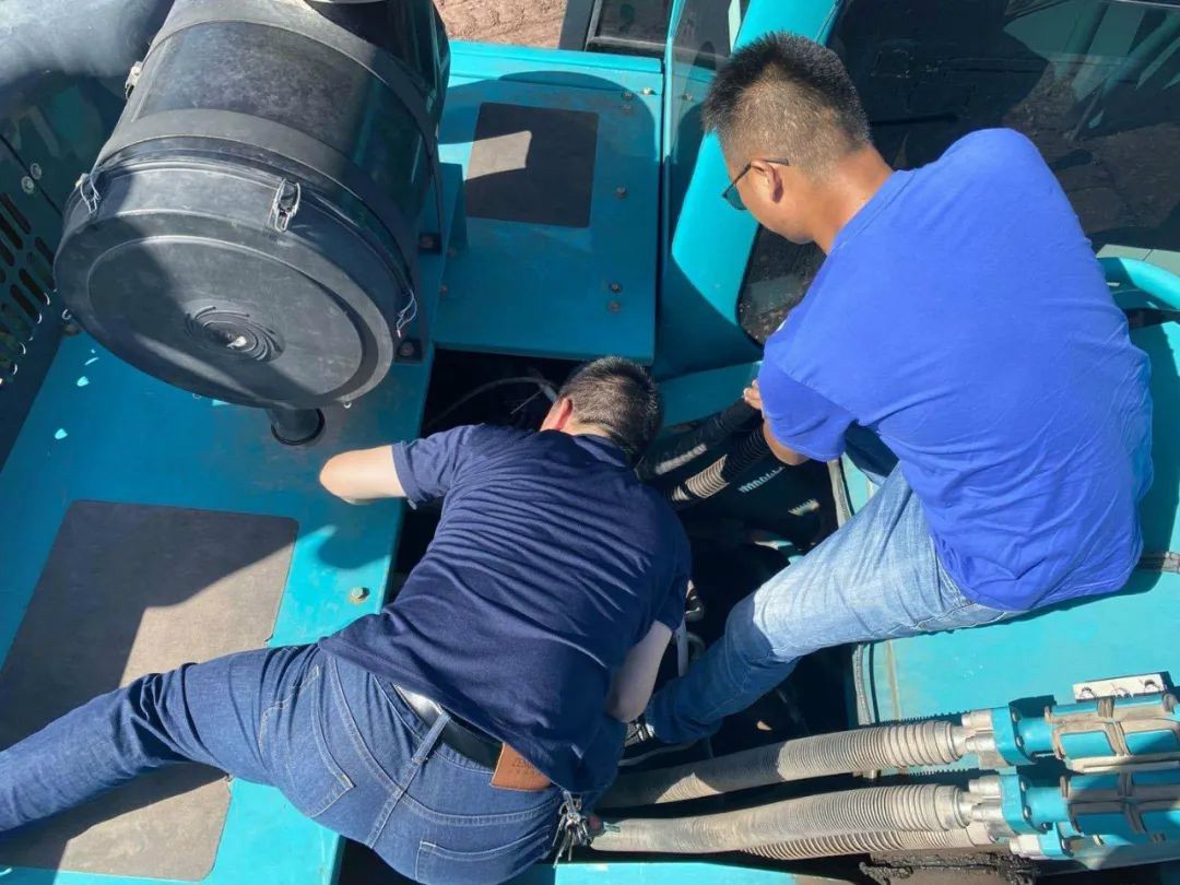 感恩相伴 关爱相随——云顶国际yd888智能效劳万里行川陕实录