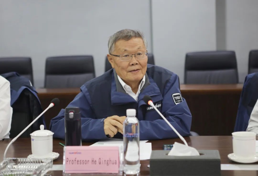 英国驻广州总领事贺颂雅考察云顶国际yd888智能