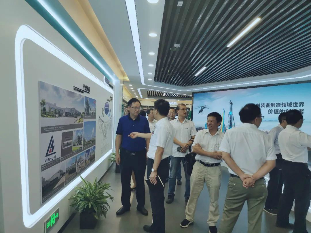 中南大学机电工程学院肖来荣书记到访云顶国际yd888智能