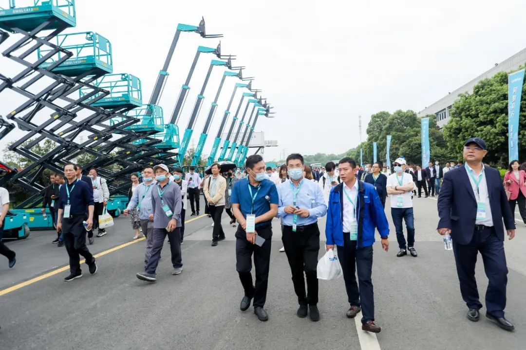 “爆品”出击！云顶国际yd888智能客户交流会签约超8亿元