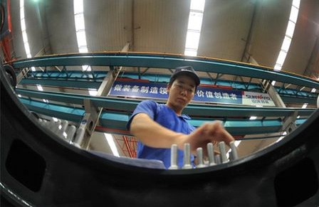 新华社报道：云顶国际yd888智能连任全球工程机械50强