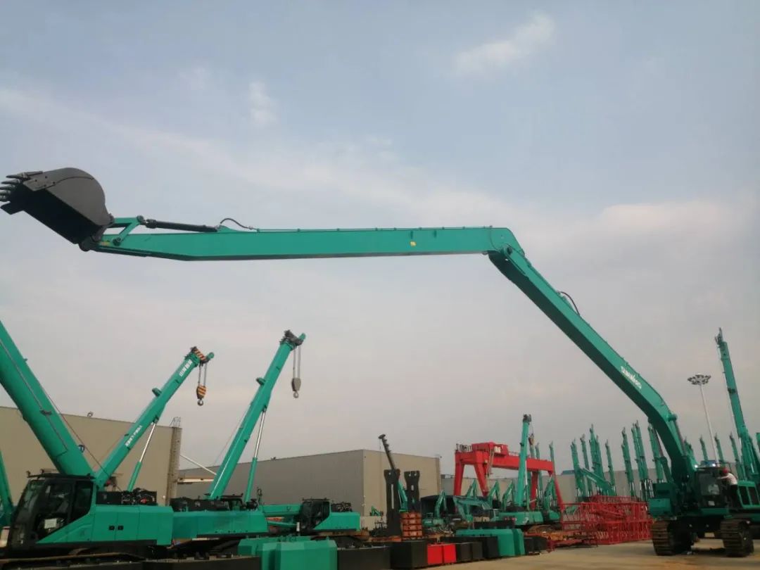 挖深全球第一！云顶国际yd888智能加长臂液压挖掘机SWE950ELR出口南美