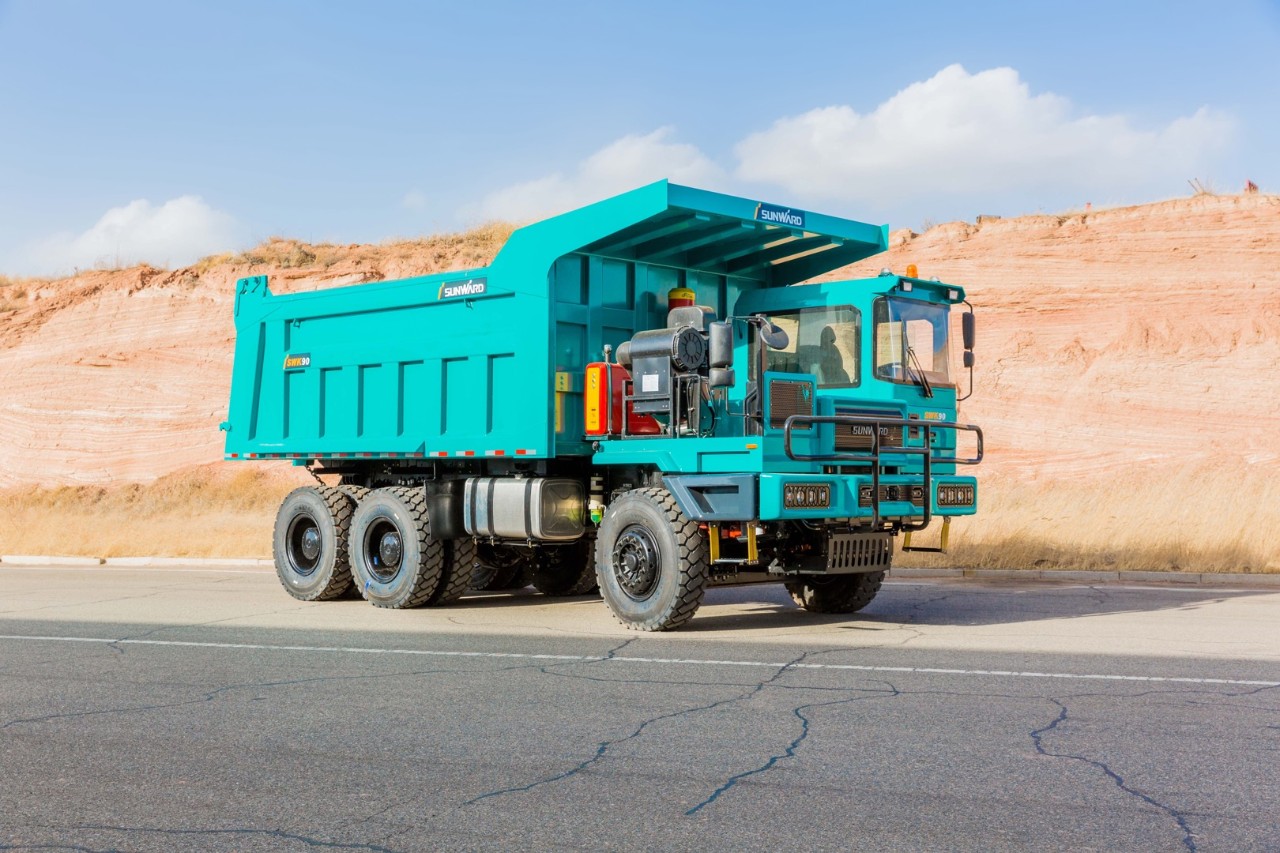 批量出口印度尼西亚！云顶国际yd888智能矿卡征战矿山前线