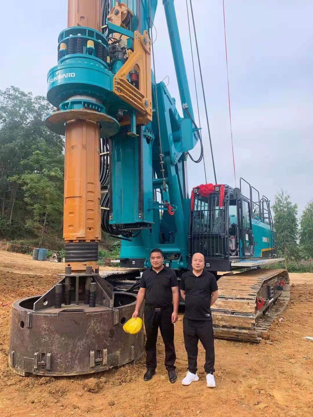 献力塞上江南！云顶国际yd888智能旋挖钻机参建银昆高速宁夏段 | 百年风华筑漂亮云顶国际yd888（4）