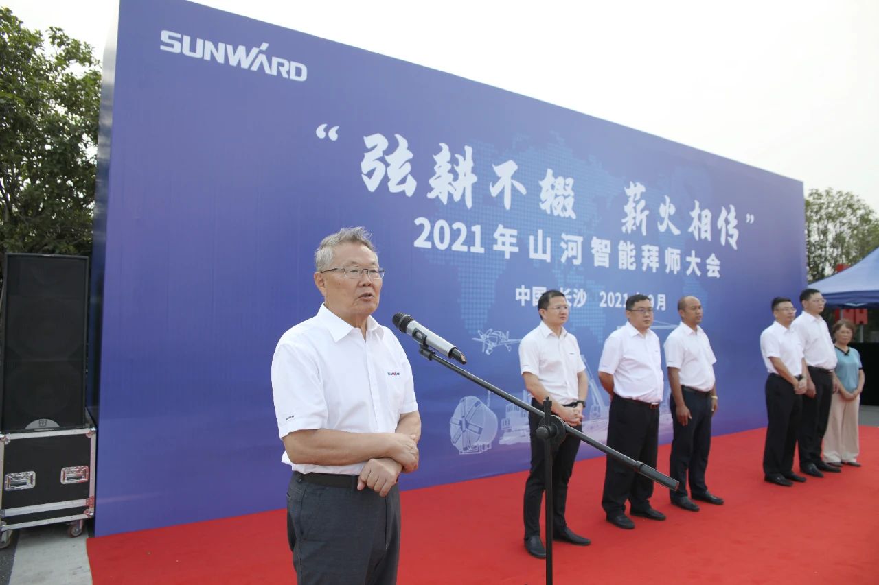 百人齐聚拜师恩 | 云顶国际yd888智能“传帮带”人才作育模式为公司生长积贮实力