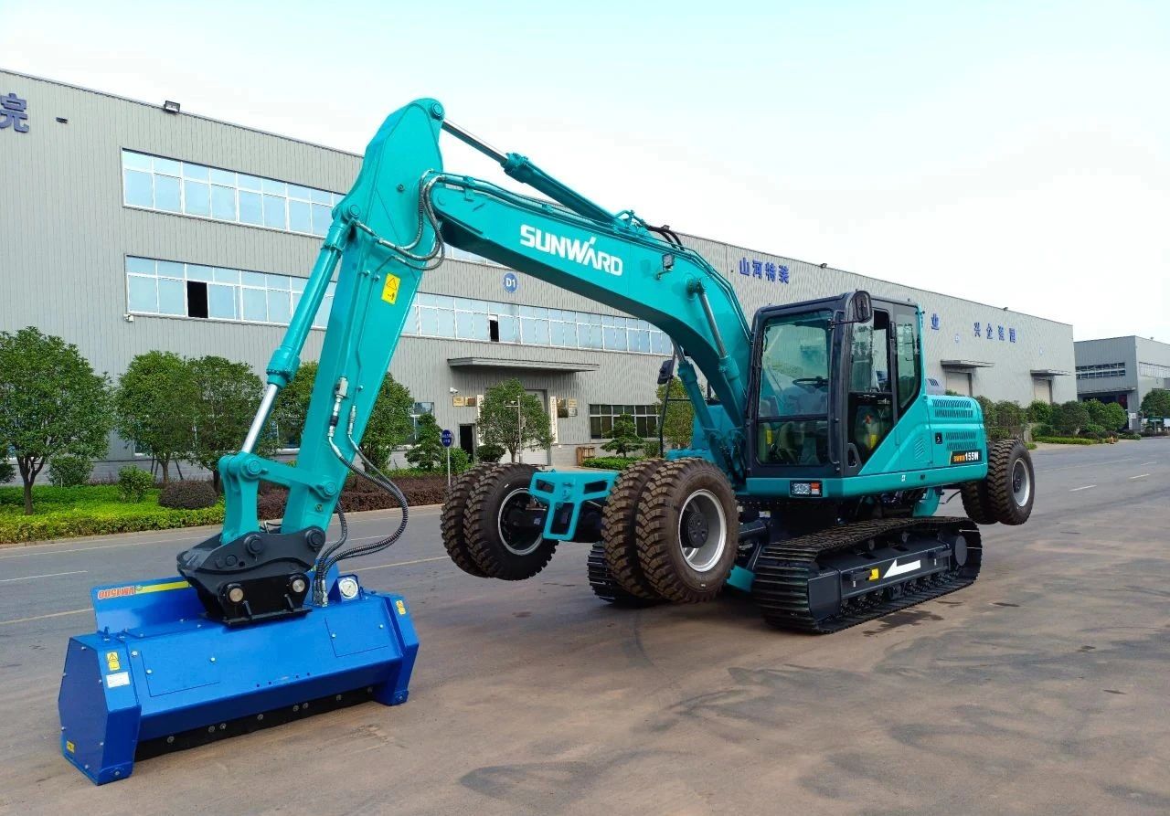 海内首台！云顶国际yd888智能15吨级轮履两用开带机乐成下线