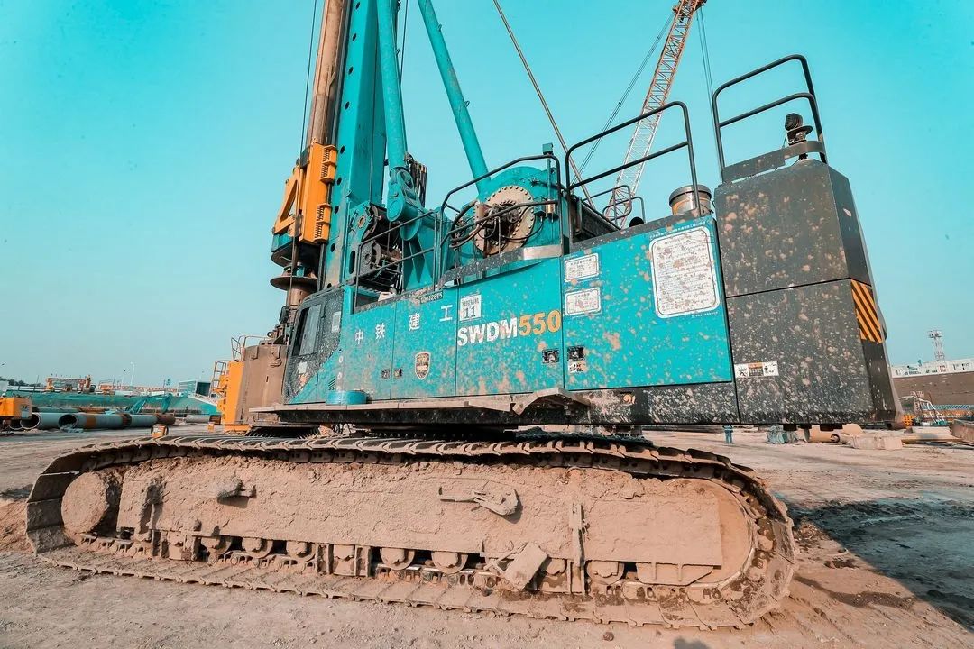 大国重器！云顶国际yd888智能超等装备助力北京都会副中心综合交通枢纽站建设