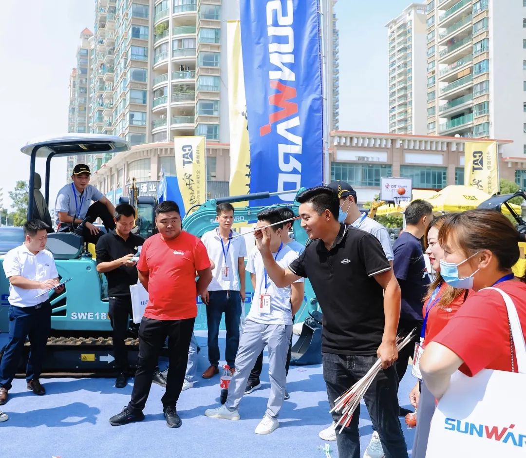 共享微挖新视界！云顶国际yd888智能微挖三大王牌产品齐聚2021全球微挖大会