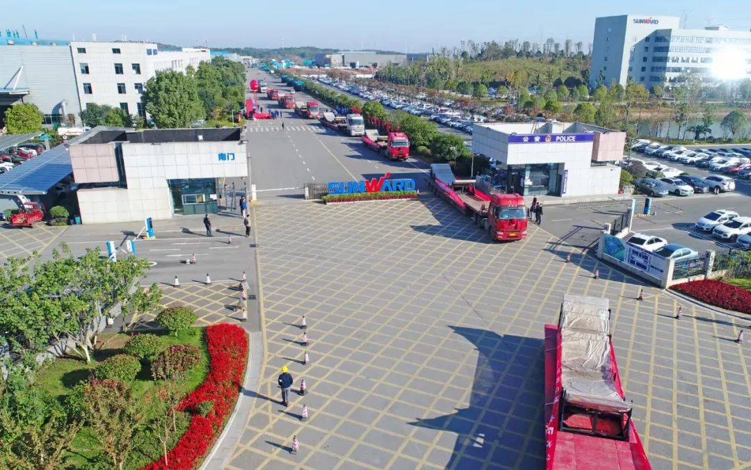 进军新能源装备市。。。。≈屑试贫ス蕐d888“格林美青美帮印尼项目”非标槽罐批量发货