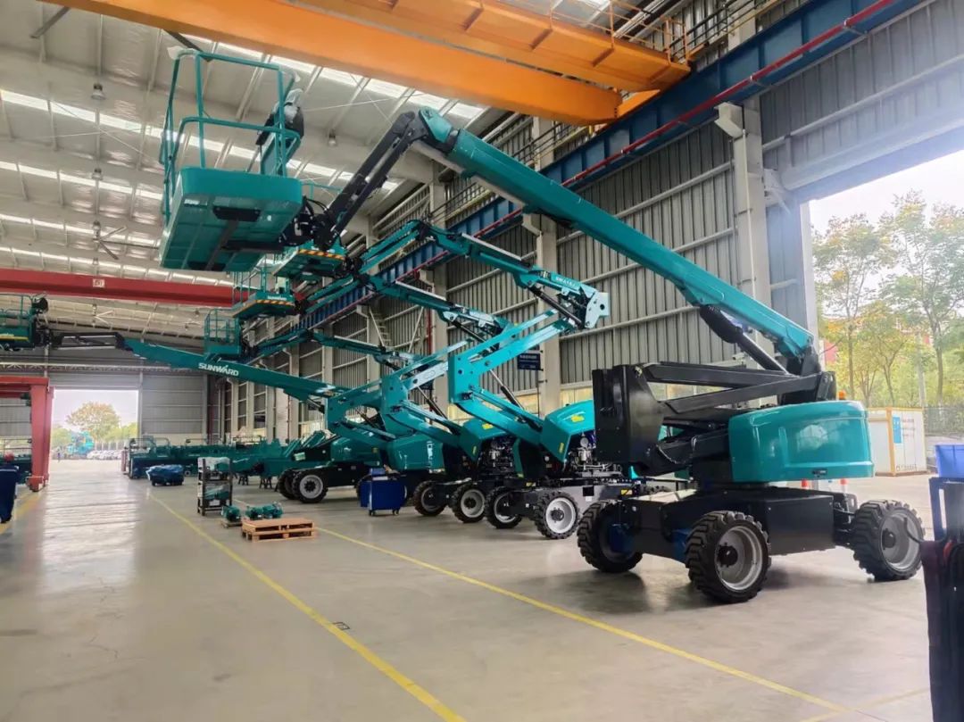 同级别作业高度最高！云顶国际yd888智能首款自主研发电动臂式高空作业平台下线