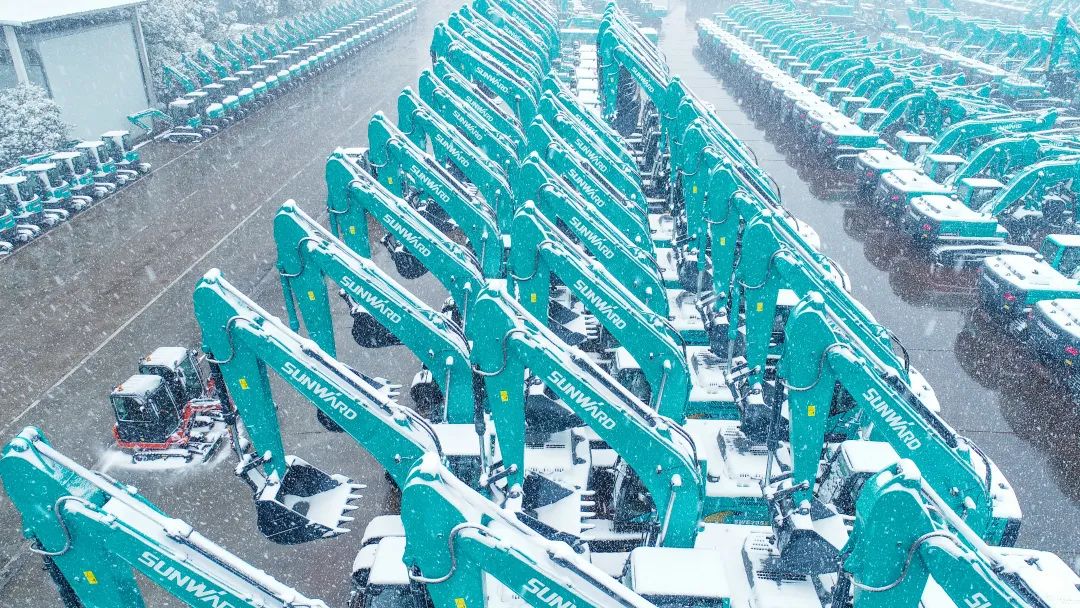 瑞雪兆有年，，，，，，，邀您共赏雪中云顶国际yd888！