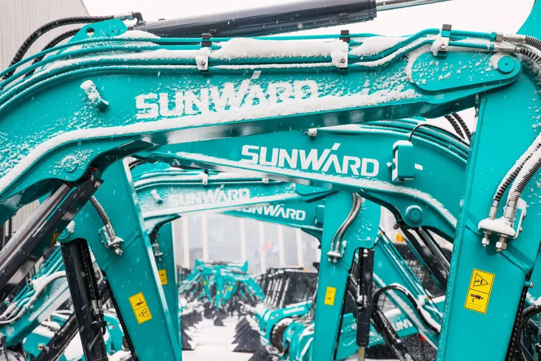 瑞雪兆有年，，，，，，，邀您共赏雪中云顶国际yd888！