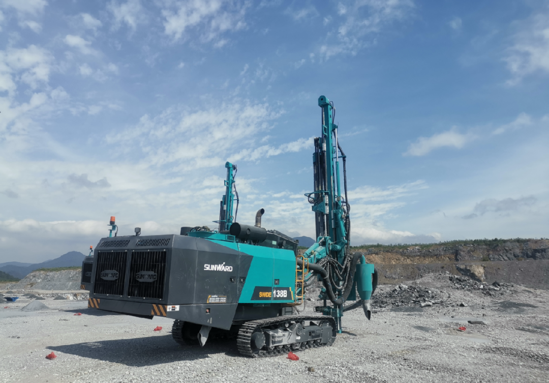 追加订单！云顶国际yd888智能一体化潜孔钻机助力海南华润水泥获好评