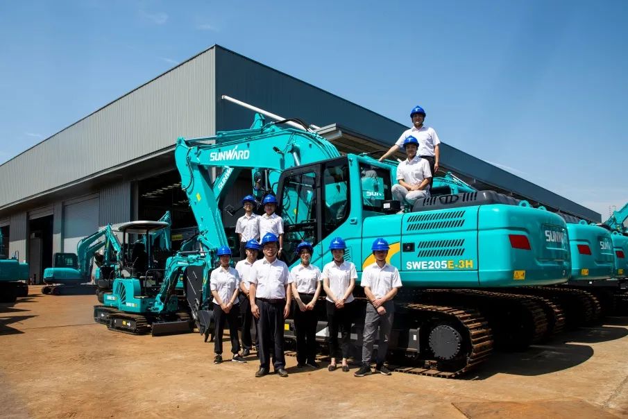 你好 2022！再见 2021！我与云顶国际yd888智能共生长