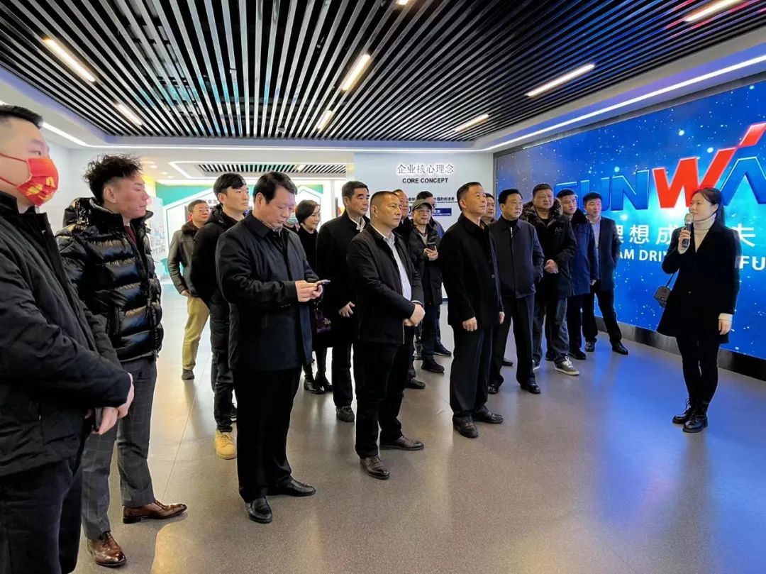 湖南异地商会联合会组织外洋湘商来访云顶国际yd888智能