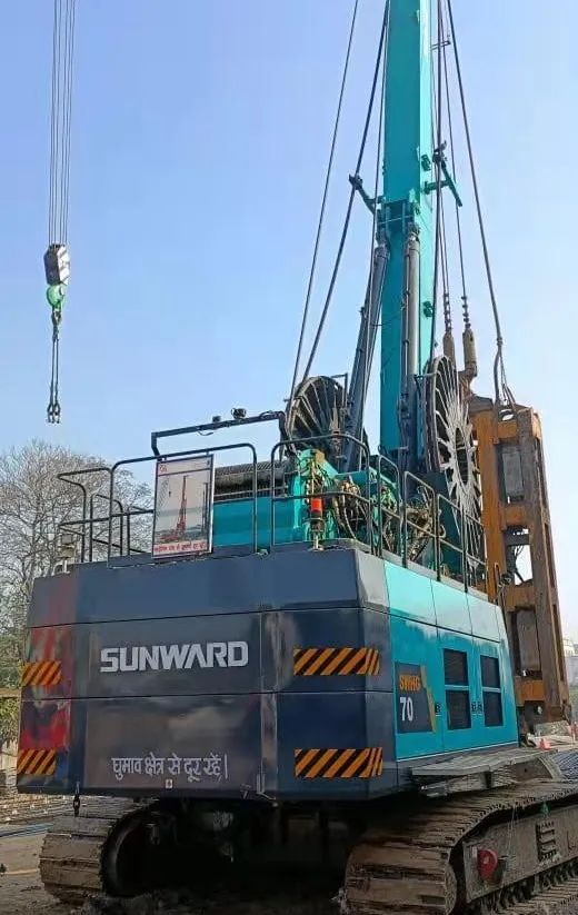 谢谢信！云顶国际yd888智能SWHG70液压抓斗助力外洋基础施工获肯定