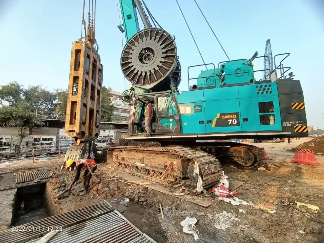 谢谢信！云顶国际yd888智能SWHG70液压抓斗助力外洋基础施工获肯定