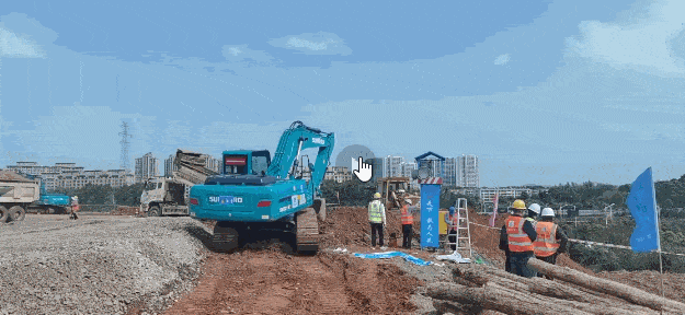 冲锋一线显继续！云顶国际yd888智能挖掘机助力长沙方舱医院建设