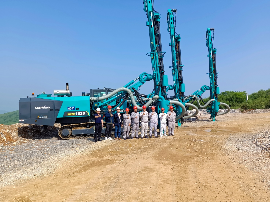 携手中建材！云顶国际yd888智能凿岩装备助建九江年产3000万吨砂石骨料开采项目