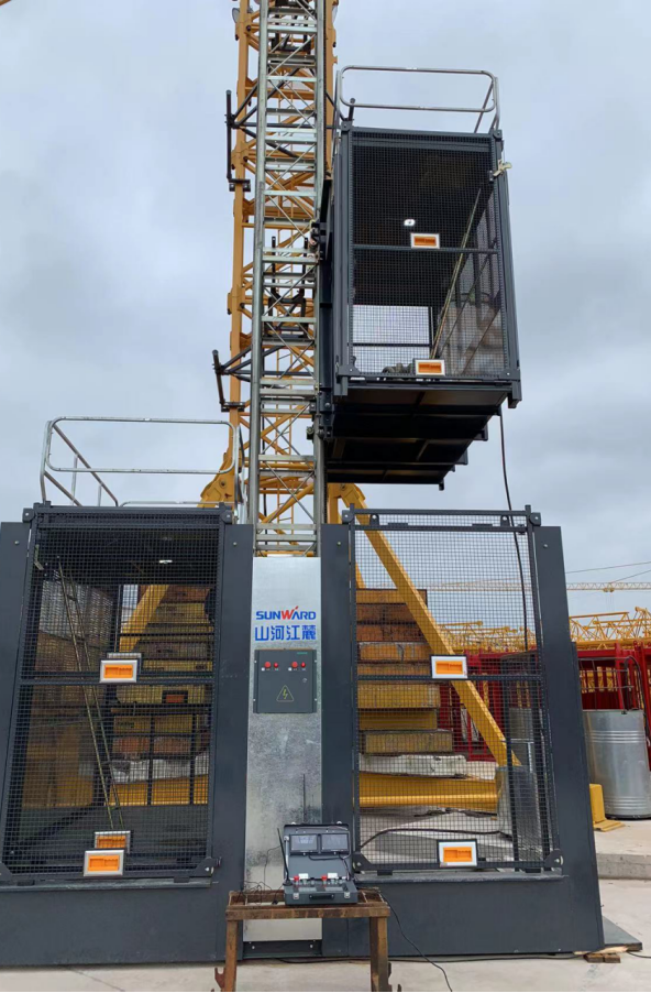 升降耗时缩短25%！云顶国际yd888江麓首款中速变频施工升降机乐成下线