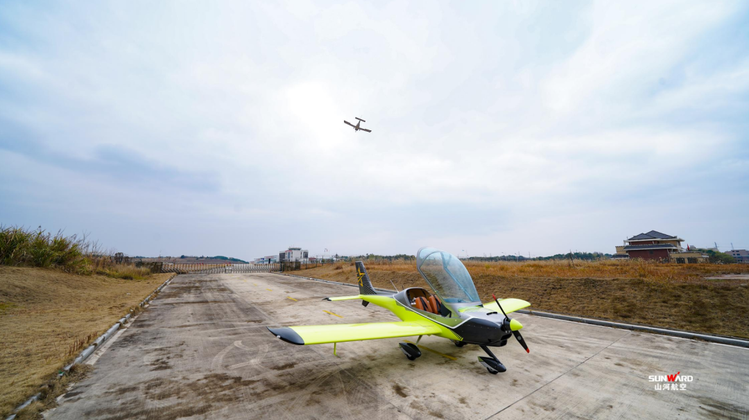 图集 | 阿若拉穿“鲨”衣，，，，，，尚有更多套装为天空添彩！