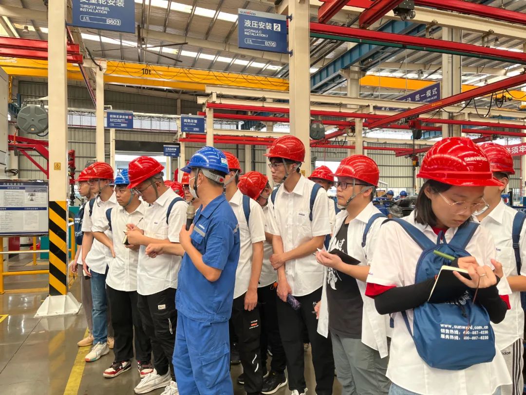 校招 | 盛夏七月，，，这群“向着太阳奔驰”的少年来云顶国际yd888智能啦！