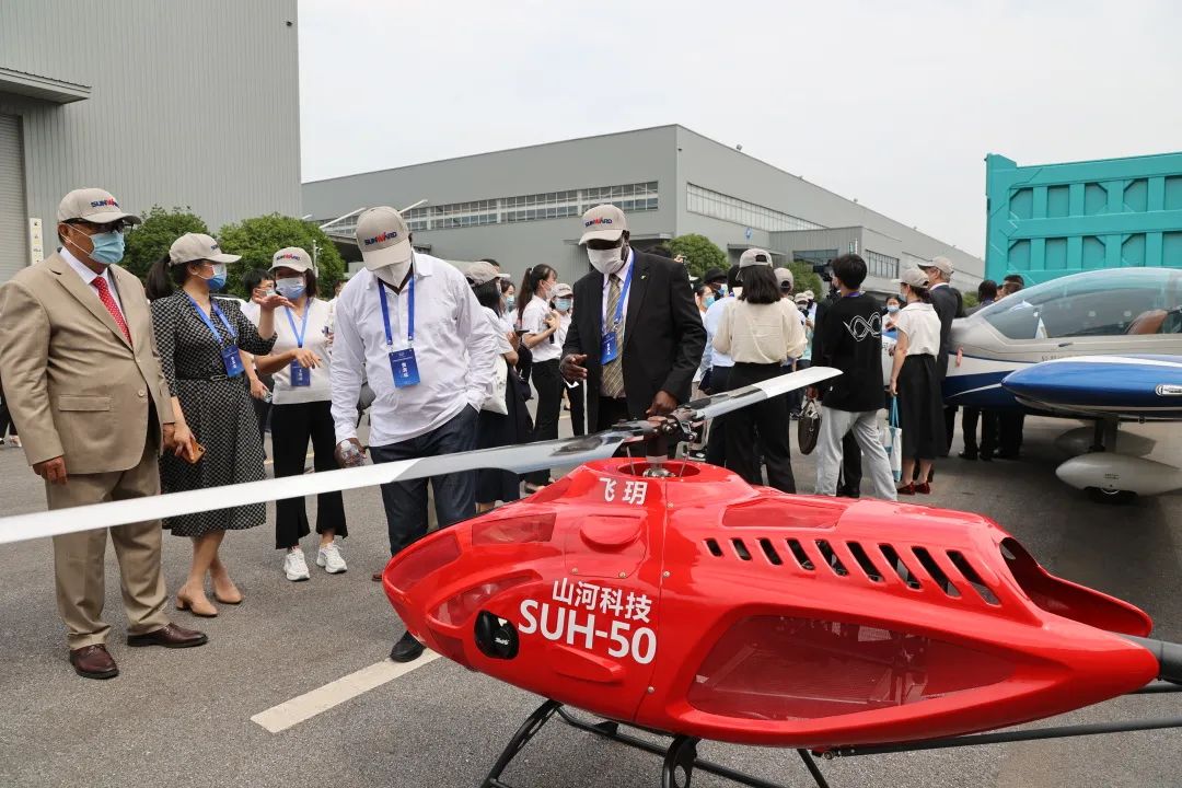 非洲驻华使节走访云顶国际yd888智能