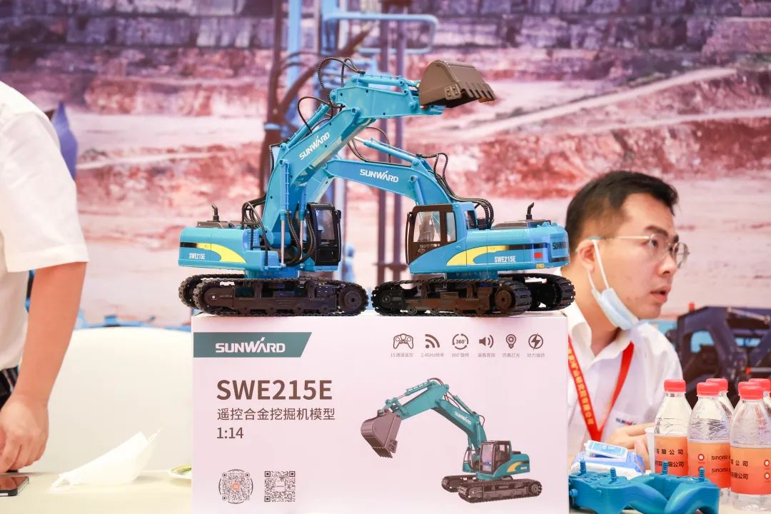 共话行业前沿手艺及趋势，，，云顶国际yd888智能亮相第九届金属非金属矿挑撰运营适用手艺与装备大会