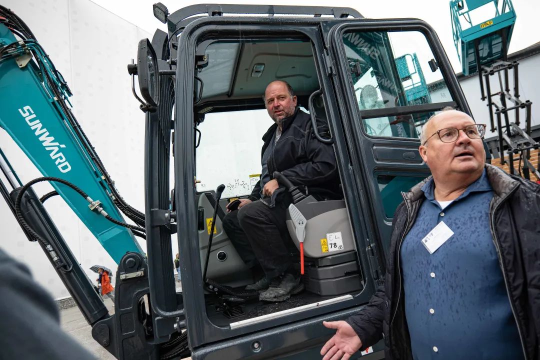 Bauma 2022 | 一连加码欧洲高端市场，，，，，，“云顶国际yd888绿”闪灼德国慕尼黑