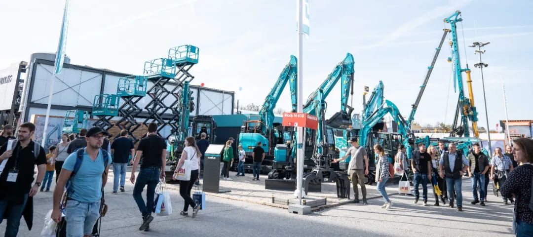 Bauma 2022 | 一组火热现场图带您重温云顶国际yd888智能德国宝马展之旅