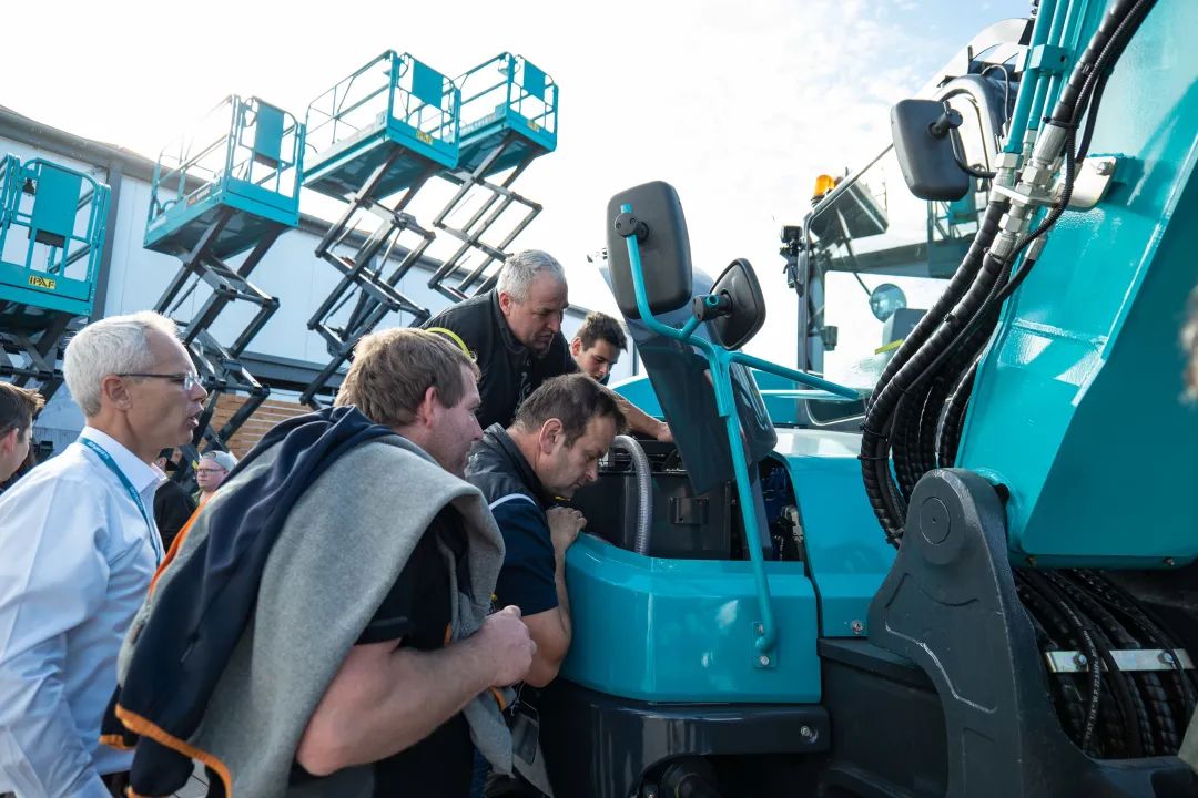 Bauma 2022 | 一组火热现场图带您重温云顶国际yd888智能德国宝马展之旅