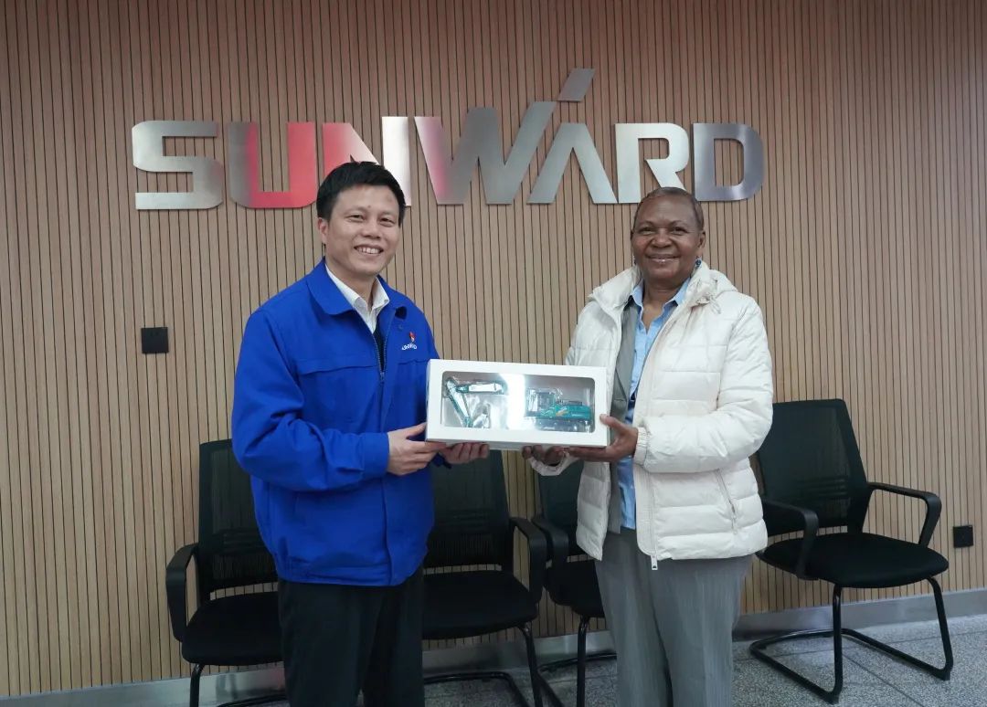 乌干达驻华大使到访云顶国际yd888智能