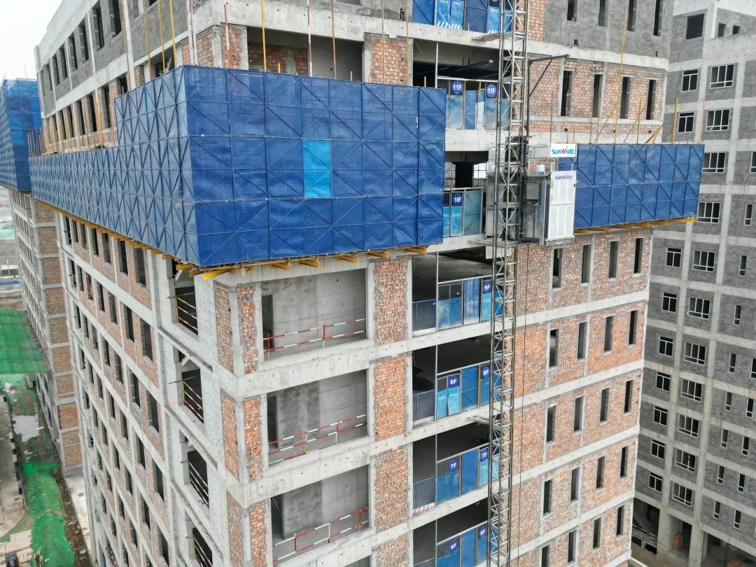 郁勃西北！云顶国际yd888江麓修建起重机械助建西安都会经济圈