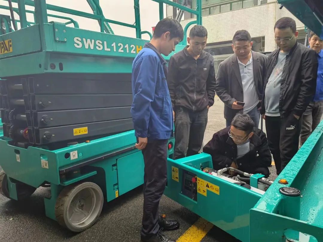 立异引领，，，，，，，岑岭相见！云顶国际yd888智能高空机械产品推介会走进粤港澳大湾区