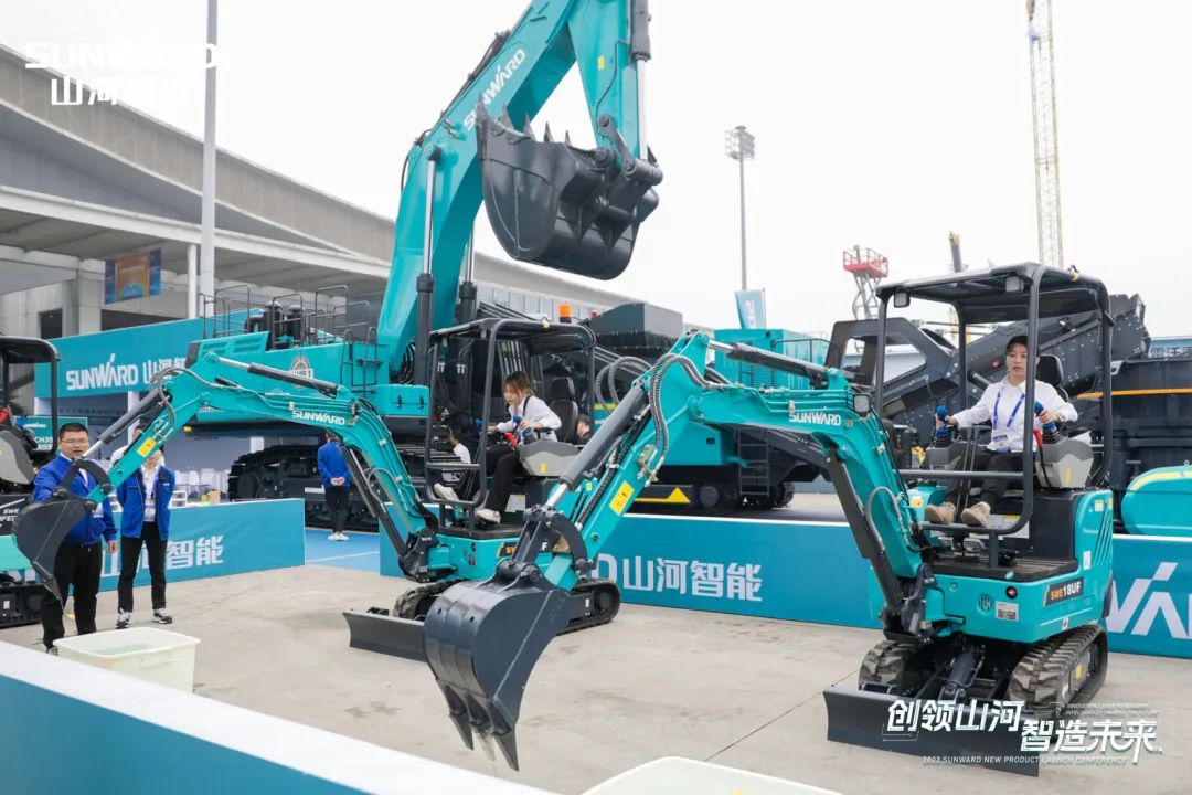 2023 CICEE | 云顶国际yd888智能亮相2023长沙国际工程机械展！智能化、电动化产品站C位