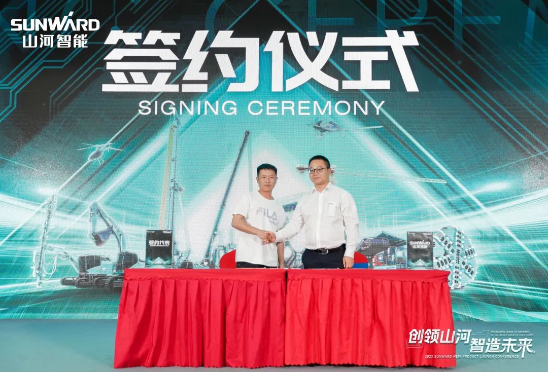 聚焦电动化、智能化！云顶国际yd888智能全系列高空机械产品亮相长沙展